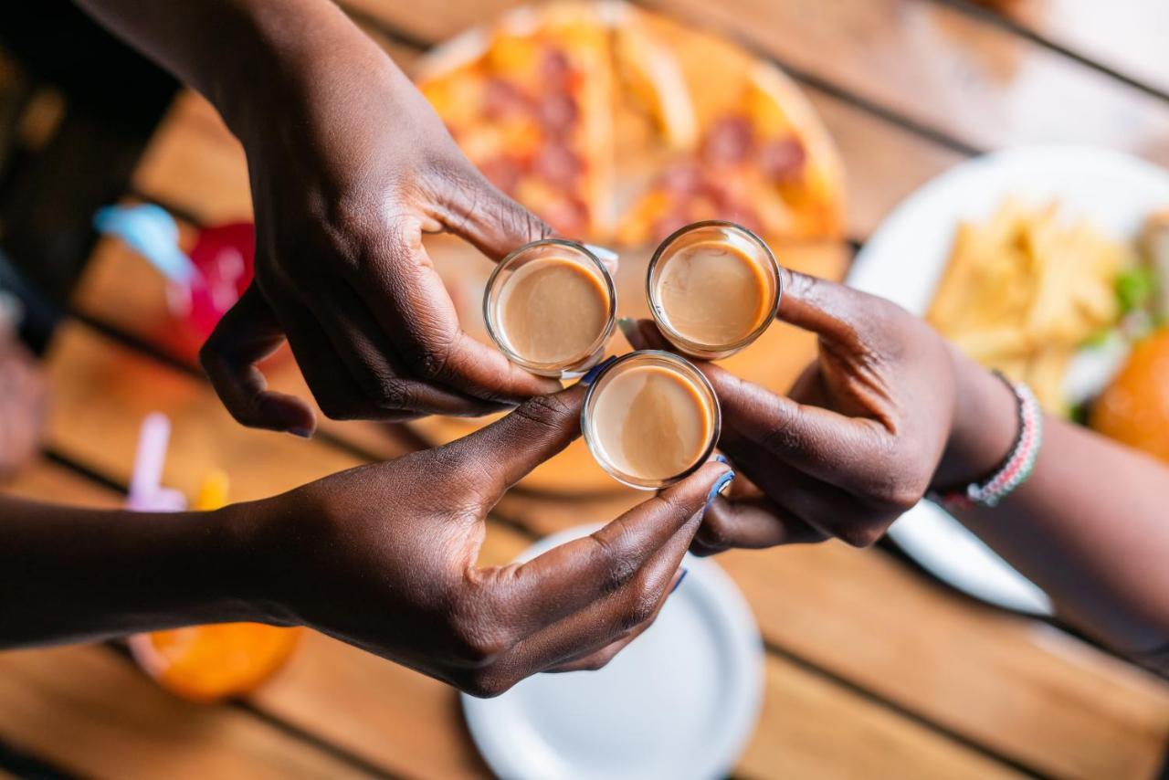 Hostel Bushpig Backpackers Kampala Zewnętrze zdjęcie
