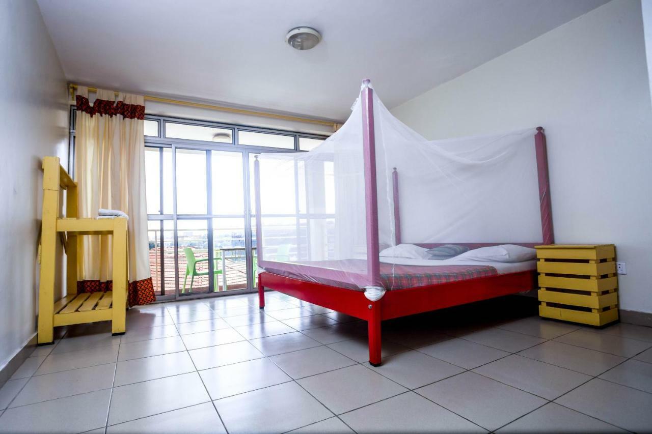 Hostel Bushpig Backpackers Kampala Zewnętrze zdjęcie